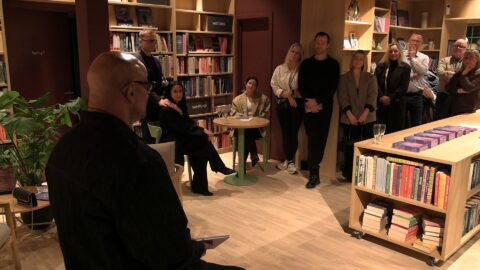 Reception med bog om indre ro